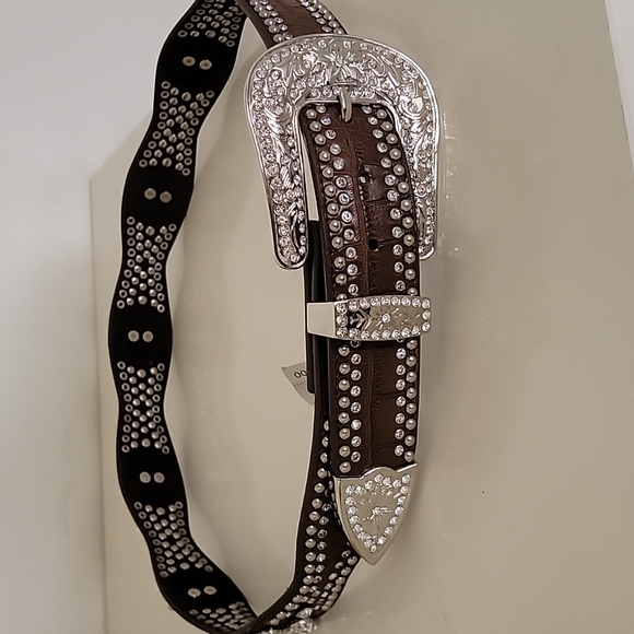 Nocona Fleur de lis  Ryan stone studded belt on leather - Picture 1 of 8